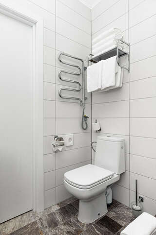 Гостиница Берлин Калининград Улучшенный семейный номер-12